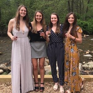 Meet your Posher, Olivia